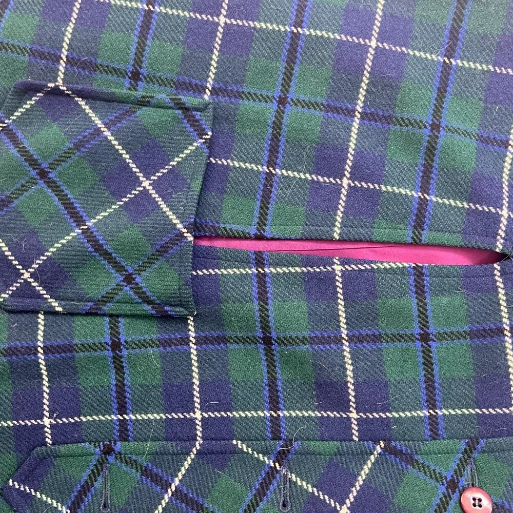 **Vintage Pendleton Wool Cape – Green & Blue Plaid** - Picture 3 of 6